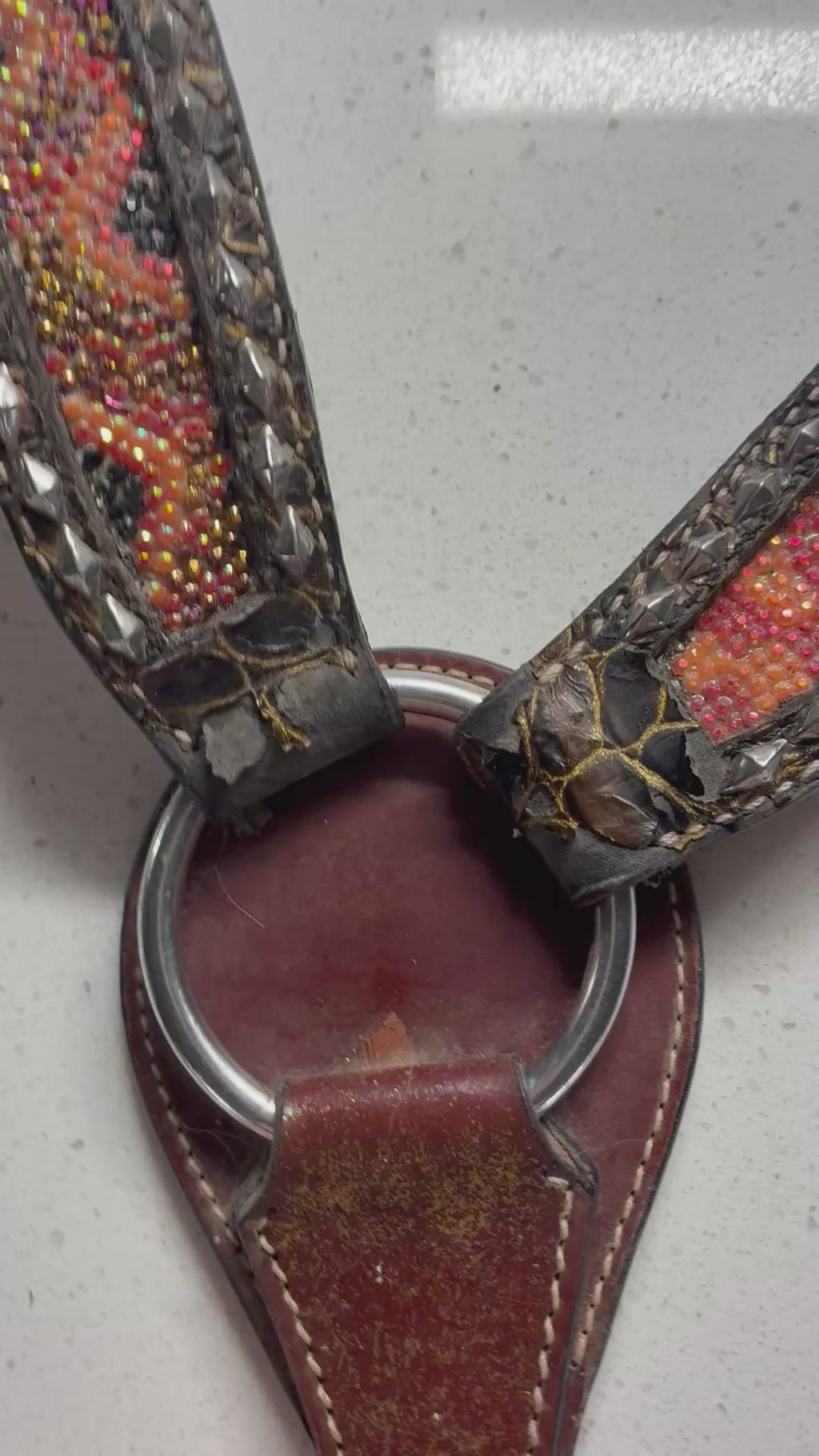 Pony Breastcollar red and orange